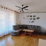Vikendica Biba House Tolmin