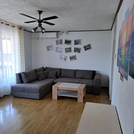 בית נופש Biba House